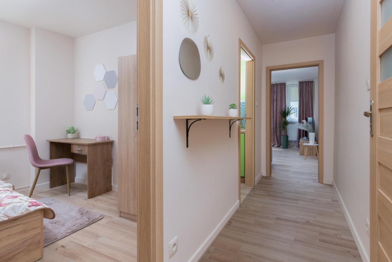 Mokotow Apartments Reytan By Noclegi Renters Varşova Dış mekan fotoğraf